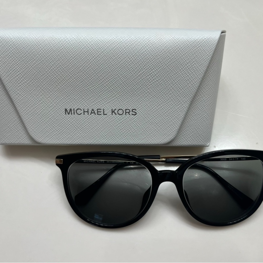 ✅Michael Kors - Westport Black Polished Eyeglasses MK4106U! - Picture 15 of 16